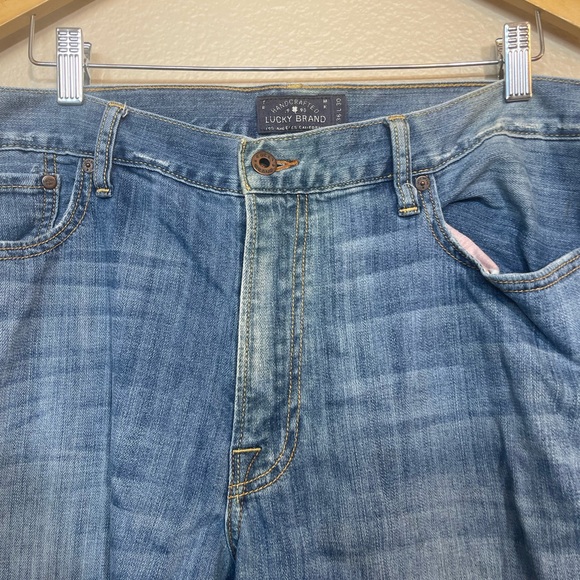 Lucky Brand 363 Vintage Straight Fit Light Blue Jeans Men’s 36x30 - Picture 4 of 9